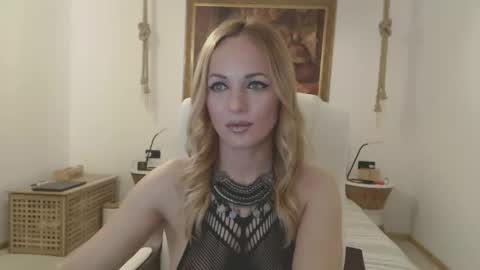 EllyaDiamond online show from 02-03-25, 09:39