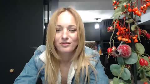 EllyaDiamond online show from 02-07-25, 03:01