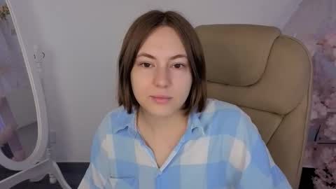 elma_lily online show from 09-28-25, 06:41