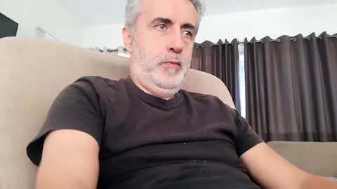 fer online show from 11-11-25, 04:18