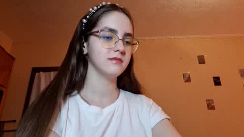 Kate online show from 03-08-26, 12:31