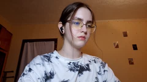 Kate online show from 03-11-26, 02:56