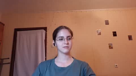 Kate online show from 06-21-26, 03:36