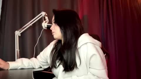 Tiny online show from 02-11-26, 01:16