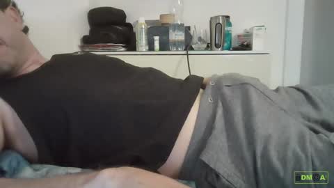 Snapshot of elmoro101 chatting on 07-17-26, 06:35 elmoro101 online show from 07-17-26, 06:35