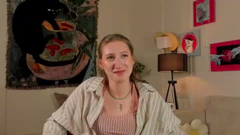 Snapshot of elnabergh chatting on 07-26-26, 09:32 Eva online show from 07-26-26, 09:32