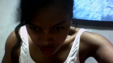 Snapshot of elodie228680 chatting on 05-28-26, 07:05 elodie228680 online show from 05-28-26, 07:05