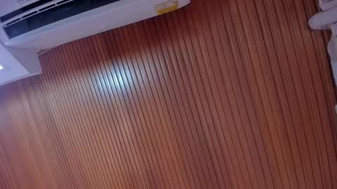 Elodie  online show from 11-26-25, 11:22