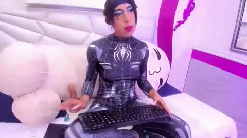 Eloisa  online show from 03-05-26, 04:08