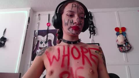 Chelsea  Please help me to reach 100 thumbs up online show from 01-14-25, 09:41