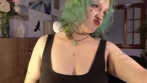 Eloise  . online show from 03-02-26, 08:37