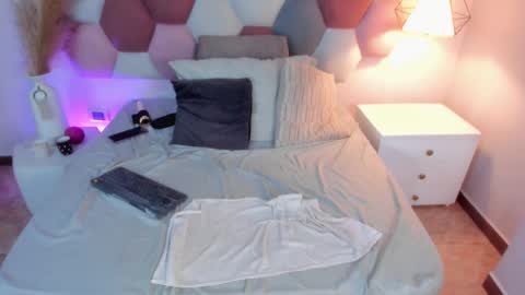 EloiseQuinn online show from 02-26-25, 09:27