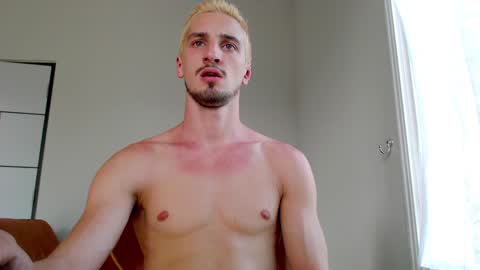 elpsycongroo online show from 02-04-25, 09:28