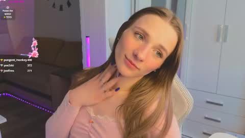 elsa_cute1 online show from 04-09-26, 06:19
