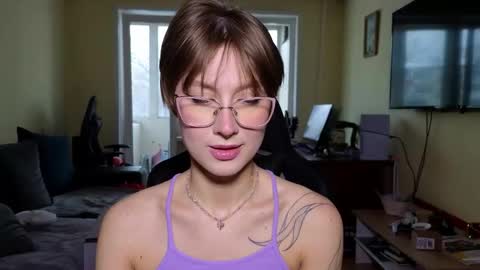elsaangel online show from 02-17-26, 07:49