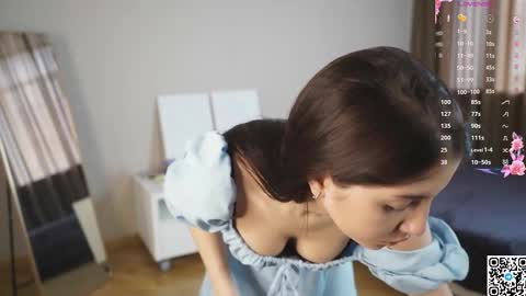 Snapshot of elswythbareford chatting on 03-12-25, 07:46 Elizabeth online show from 03-12-25, 07:46