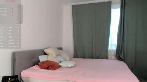 Snapshot of elswythbareford chatting on 11-22-25, 08:24 Elizabeth online show from 11-22-25, 08:24