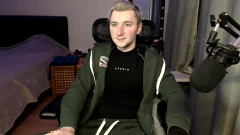 Elvin Vaenight online show from 11-30-25, 11:42