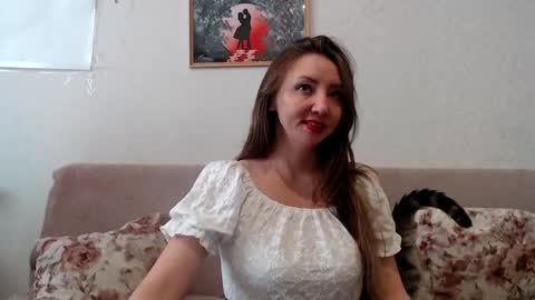Snapshot of elvinasweet chatting on 06-01-26, 05:20 ElvinaSweet online show from 06-01-26, 05:20