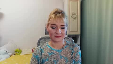 Elvira online show from 12-04-24, 07:28