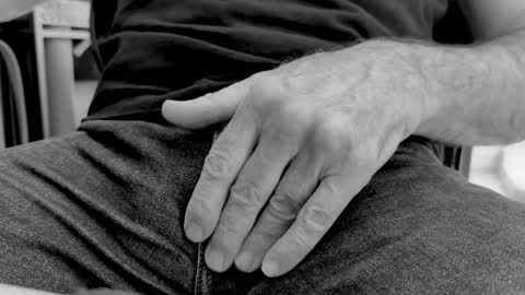 Elvis online show from 03-29-26, 08:42