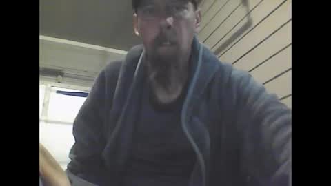 elwooood7 online show from 01-05-25, 12:42