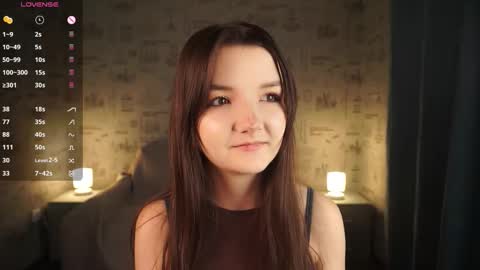 Snapshot of em1ly_e chatting on 11-02-25, 09:39 Emily online show from 11-02-25, 09:39