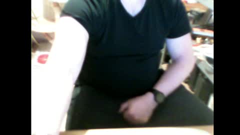 Em online show from 04-11-26, 10:36