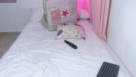 A N D R E A online show from 02-04-25, 10:02