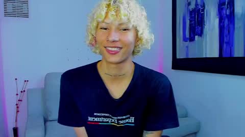 Snapshot of ema__gold1 chatting on 04-09-26, 02:55 Ema Gold online show from 04-09-26, 02:55