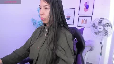 Ema louisx  online show from 01-29-25, 12:13