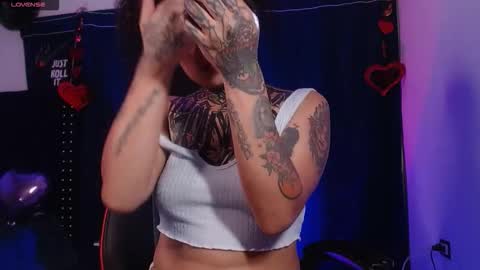 ema_ploxx online show from 02-13-26, 01:34