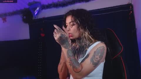 ema_ploxx online show from 03-19-26, 02:59