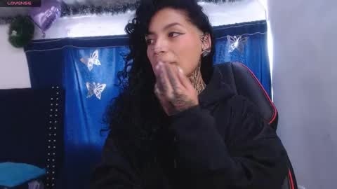 ema_ploxx online show from 04-15-26, 02:46