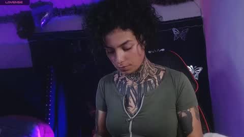 ema_ploxx online show from 04-16-26, 01:17