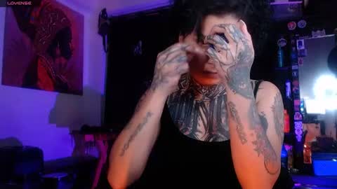 ema_ploxx online show from 08-06-26, 01:18