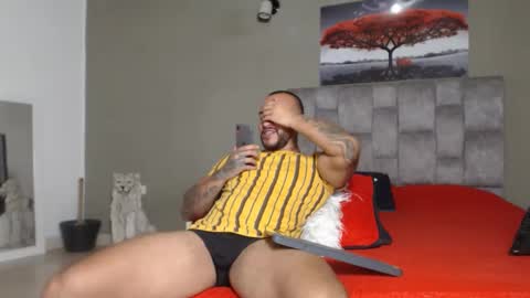 Snapshot of emanuelspencer chatting on 05-06-26, 12:41 emanuelspencer online show from 05-06-26, 12:41