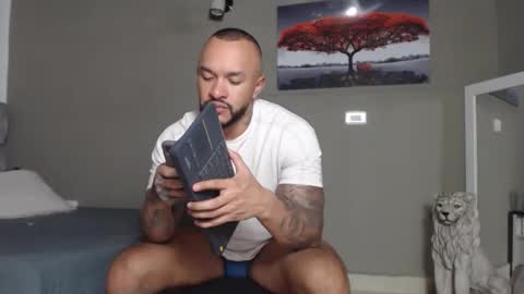 Snapshot of emanuelspencer chatting on 06-02-26, 05:31 emanuelspencer online show from 06-02-26, 05:31