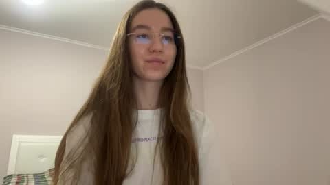 Alina online show from 04-28-26, 06:57