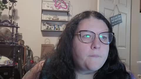 Snapshot of emberlynnix chatting on 09-15-25, 05:07 Emberlyn Nix online show from 09-15-25, 05:07