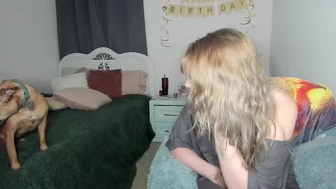 Ember Pheonixxx online show from 02-25-25, 03:31