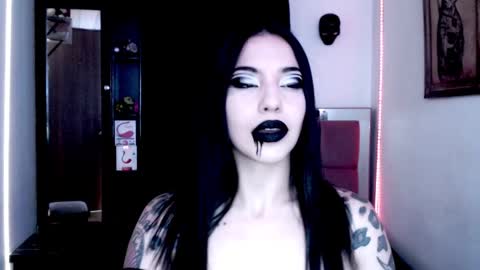 Emerald Black online show from 12-14-24, 09:51