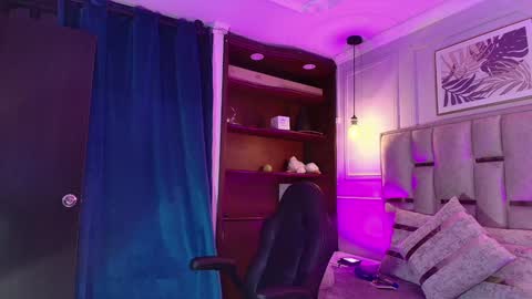 Emily  online show from 12-13-24, 03:05