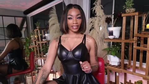 Snapshot of emely_brandon_ chatting on 12-06-24, 01:07 anyelii online show from 12-06-24, 01:07