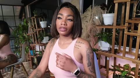 Snapshot of emely_brandon_ chatting on 12-12-24, 02:26 anyelii online show from 12-12-24, 02:26