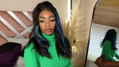 Snapshot of emely_brandon_ chatting on 02-27-25, 07:04 anyelii online show from 02-27-25, 07:04