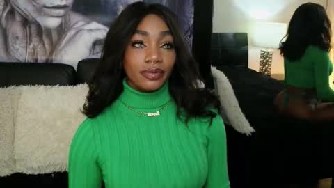 Snapshot of emely_brandon_ chatting on 09-12-25, 09:20 anyelii online show from 09-12-25, 09:20