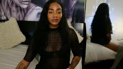 anyelii  online show from 02-13-26, 01:01