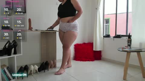 Emely   online show from 04-05-26, 01:08