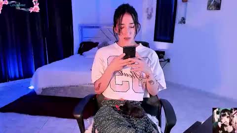 Emely Rous online show from 03-28-26, 06:57